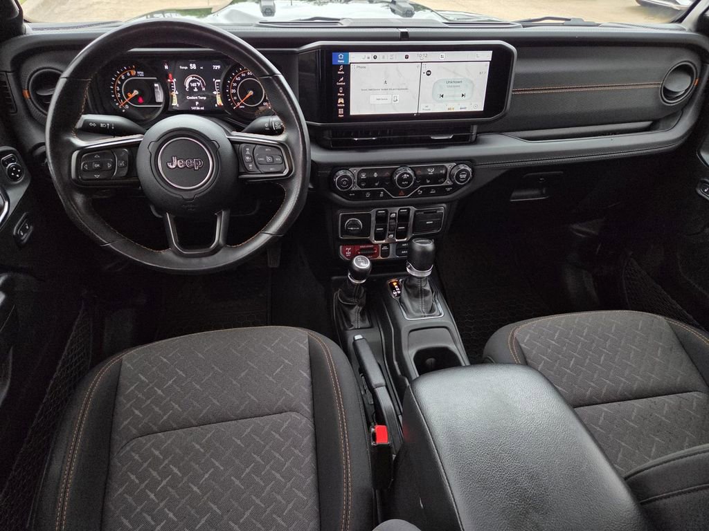 Used 2024 Jeep Gladiator Mojave w/ Safety Group AWD/4WD image 26