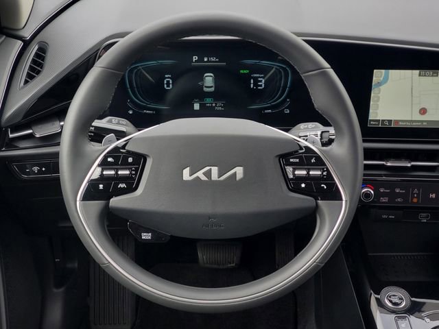 Used 2024 Kia Niro EX image 22