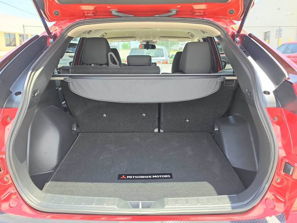 Used 2024 Mitsubishi Eclipse Cross LE AWD/4WD image 6