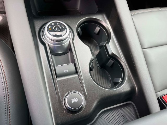 New 2026 Ford Explorer Active w/ Active Comfort Package RWD image 29