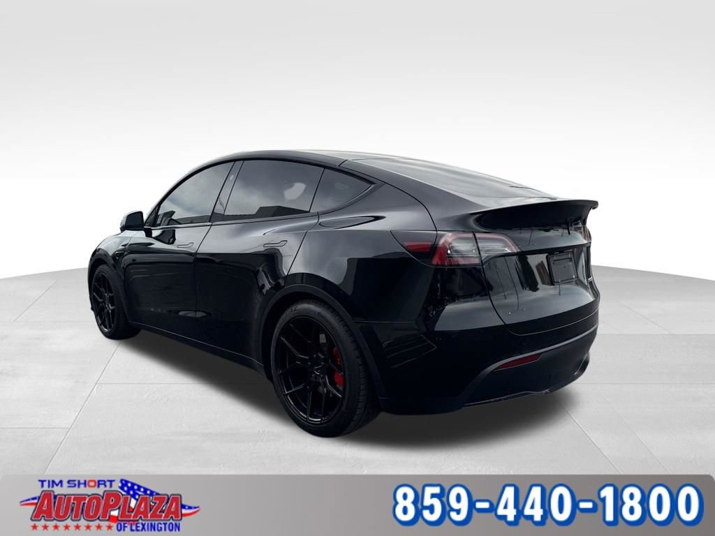 Used 2023 Tesla Model Y Performance AWD/4WD image 2