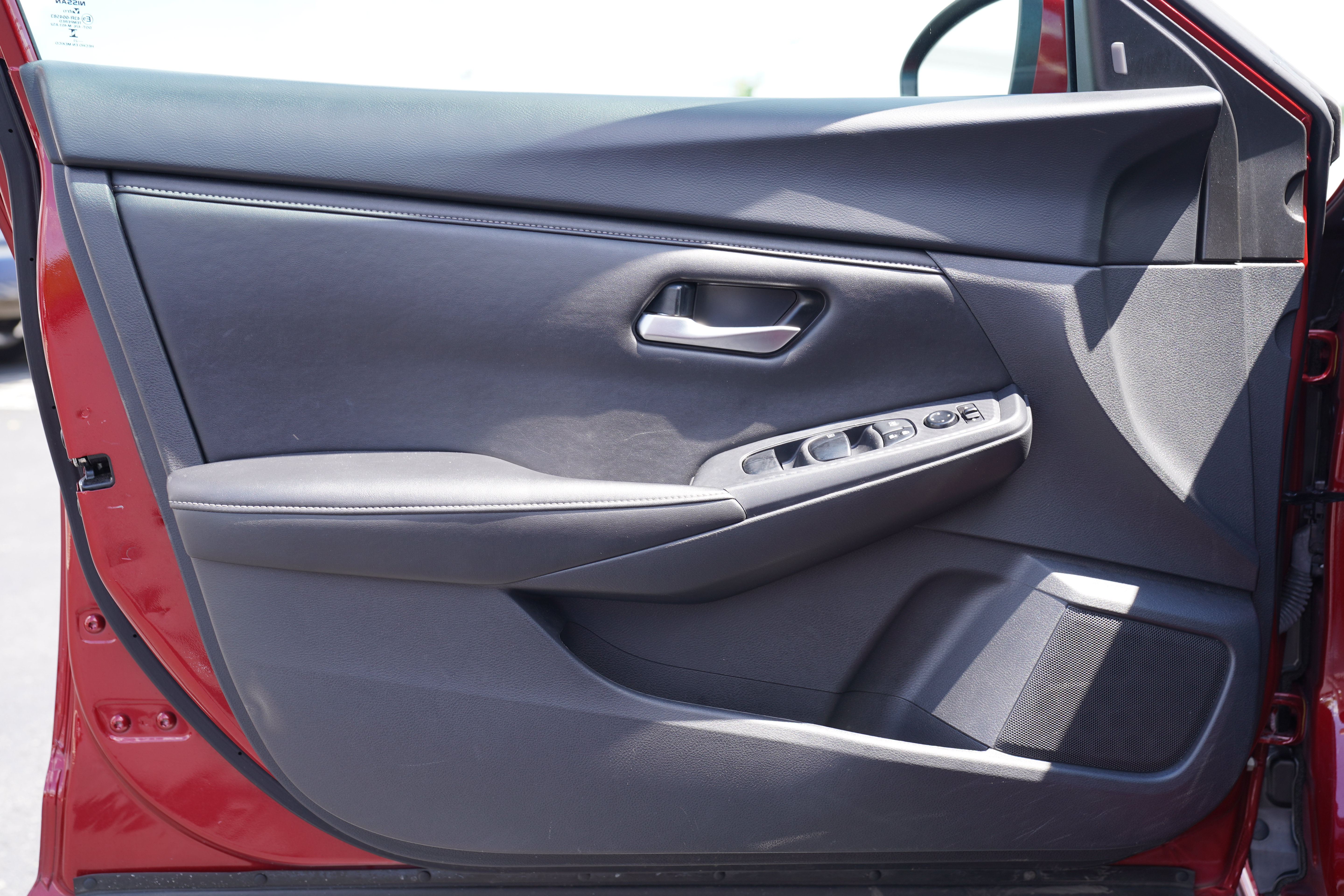 Used 2023 Nissan Sentra SV FWD image 15