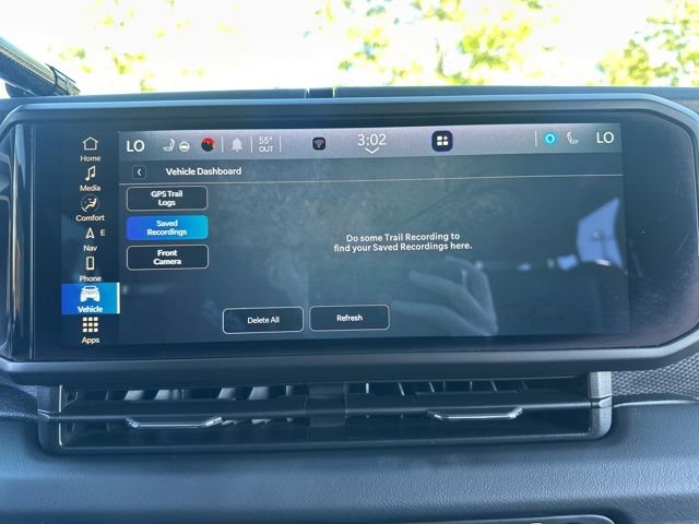 Used 2024 Jeep Wrangler Unlimited Rubicon w/ Technology Group image 44