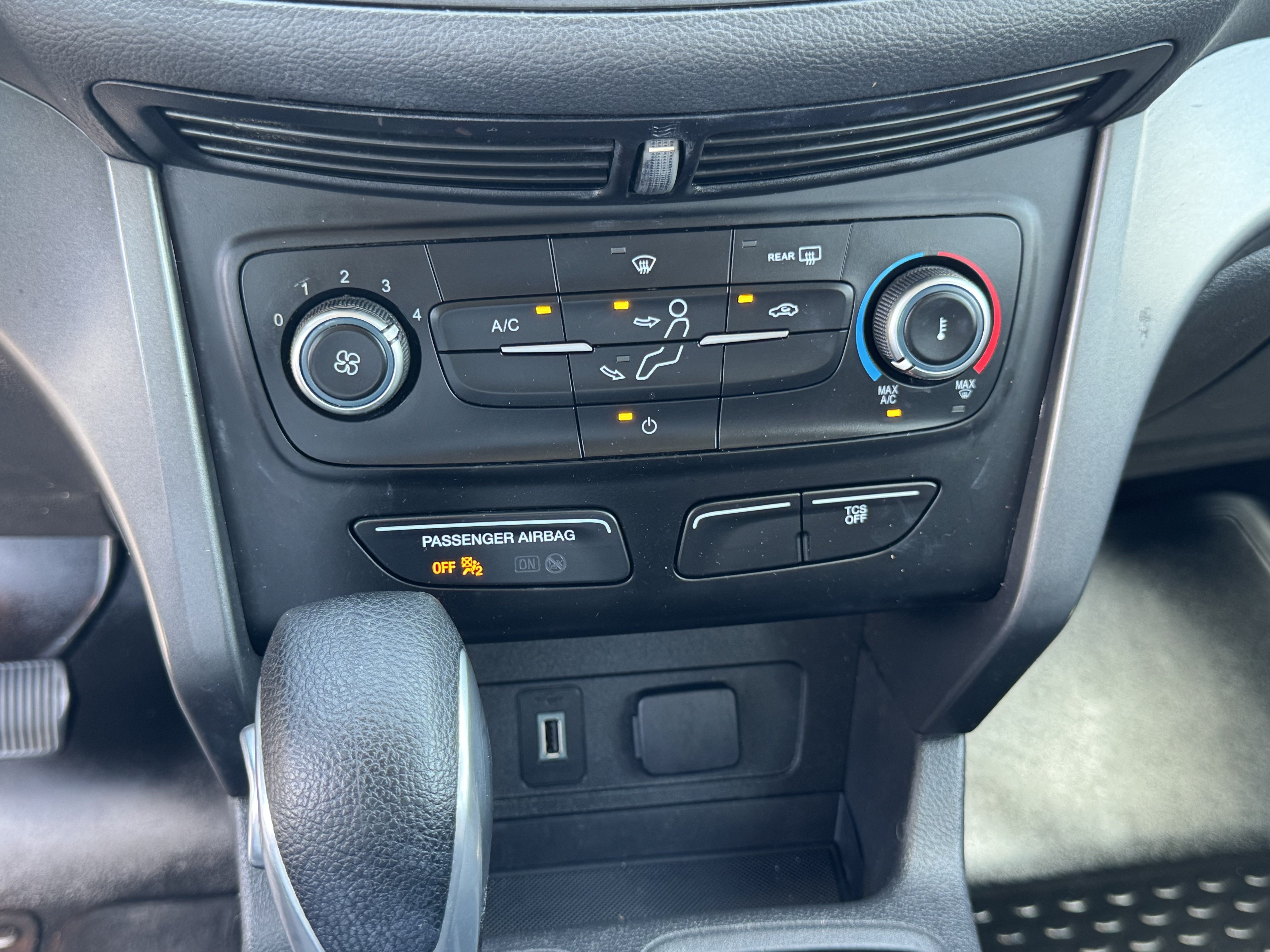Used 2019 Ford Escape S FWD image 28
