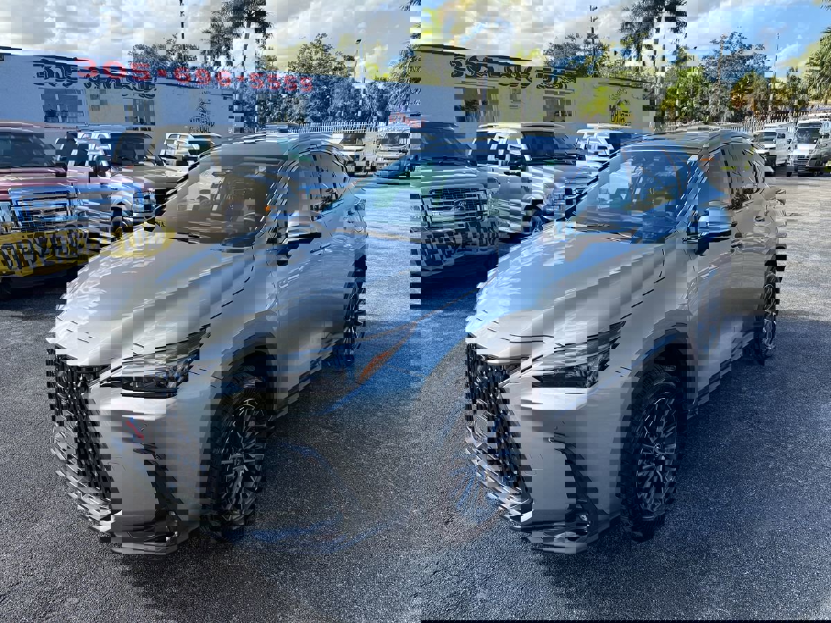 Used 2024 Lexus NX 350h NX 350h Premium AWD image 5