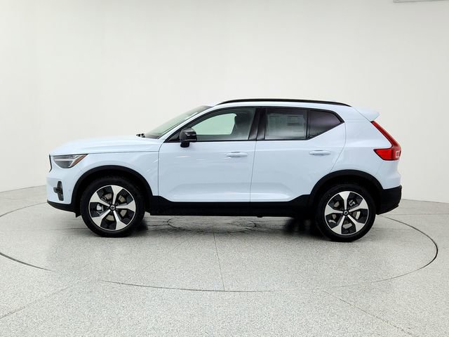 New 2026 Volvo XC40 B5 Plus w/ Protection Package Premier image 8