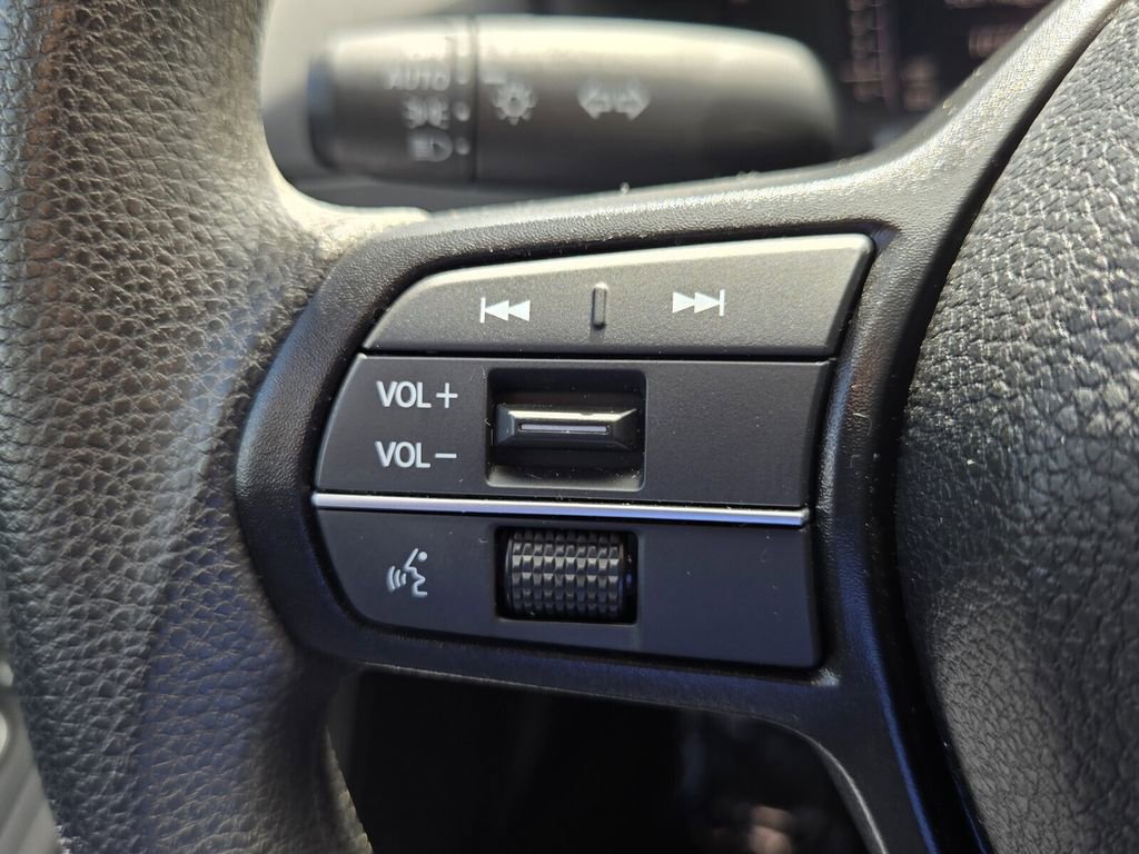 Certified 2025 Honda Accord SE image 25