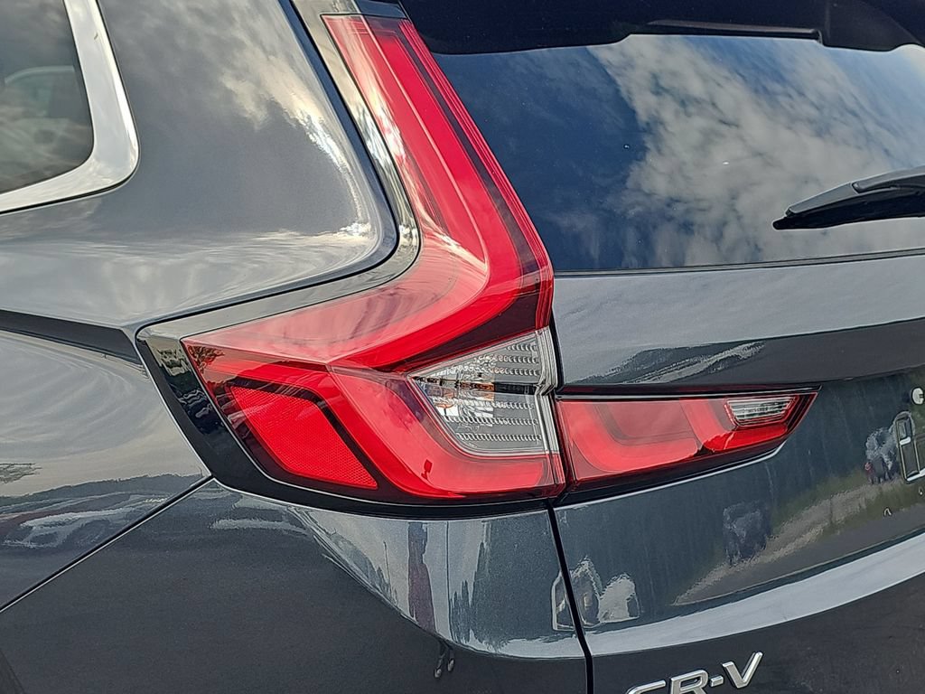 Used 2024 Honda CR-V Sport image 32