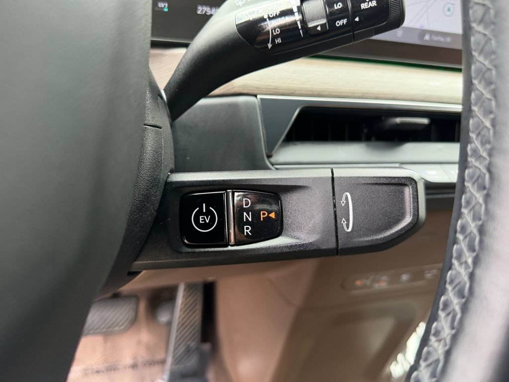 Used 2024 Kia EV9 Land AWD/4WD image 25