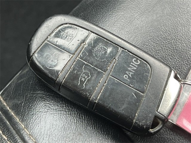 Used 2014 Jeep Grand Cherokee Limited image 34