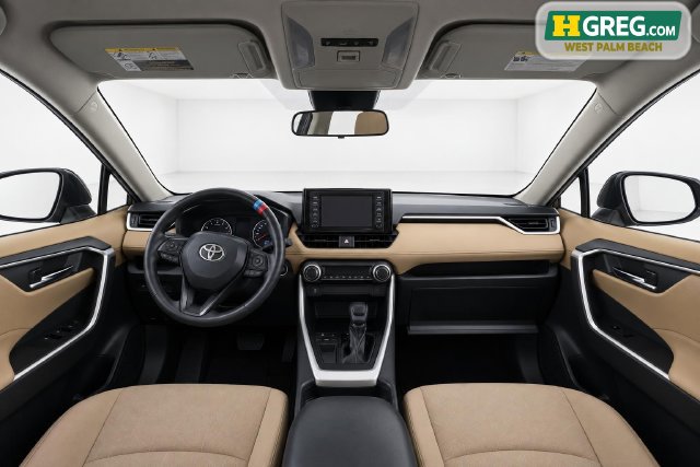 Used 2020 Toyota RAV4 XLE FWD image 14