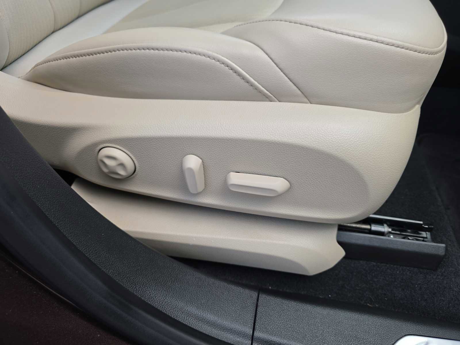 Used 2020 Buick Envision Preferred image 22