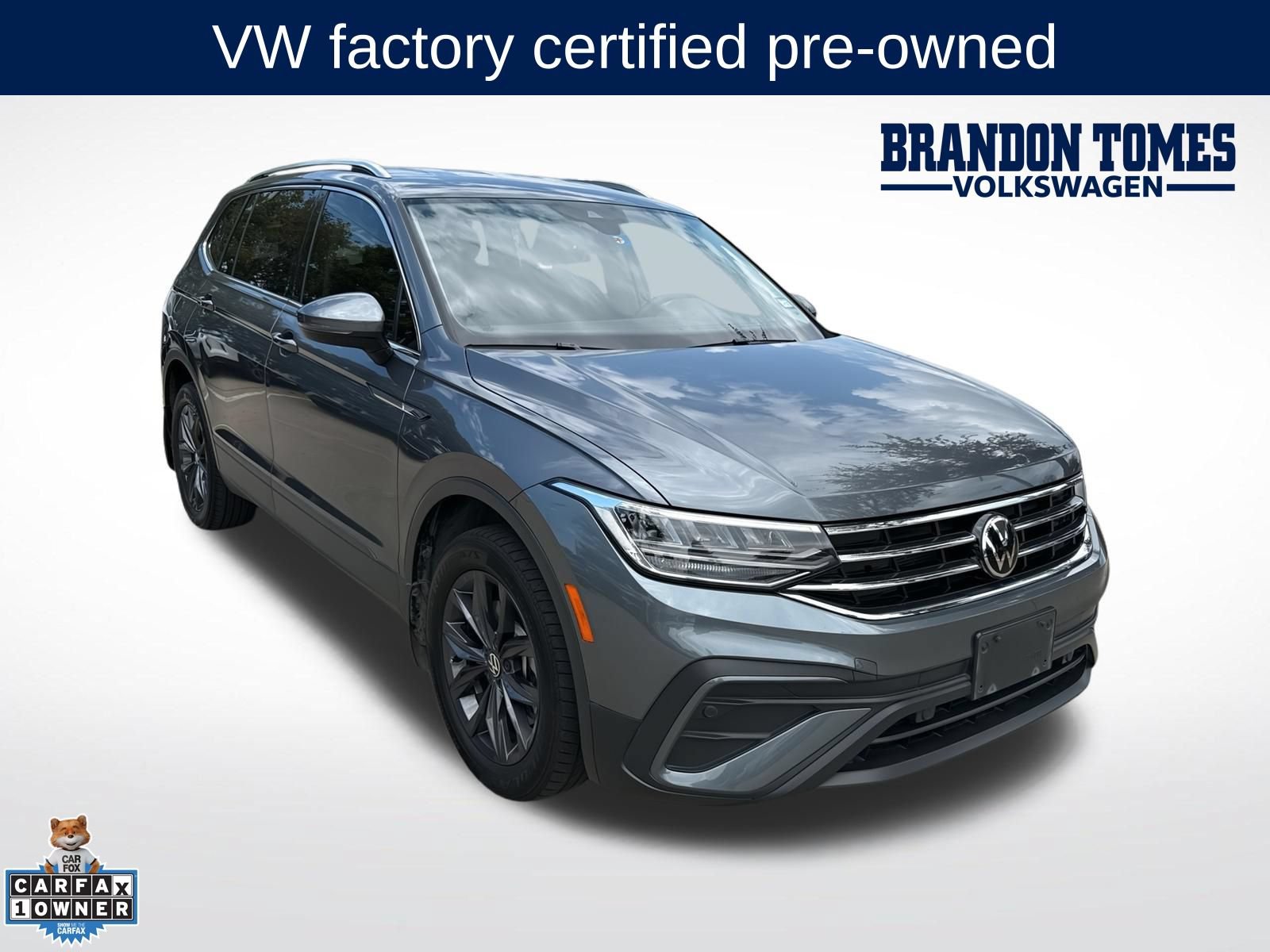 Used 2022 Volkswagen Tiguan SE FWD image 1