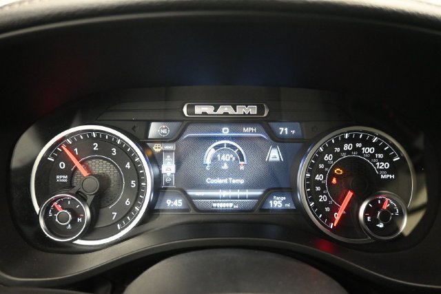 Used 2026 RAM 1500 Laramie AWD/4WD image 5