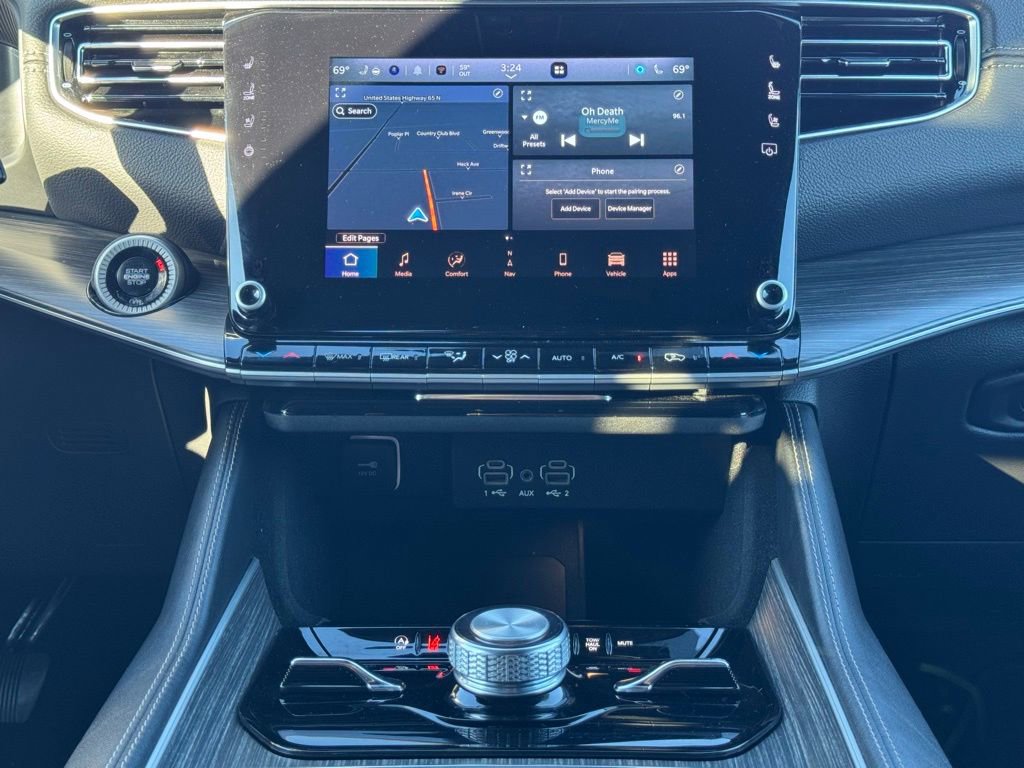 Certified 2024 Jeep Wagoneer Series III image 17