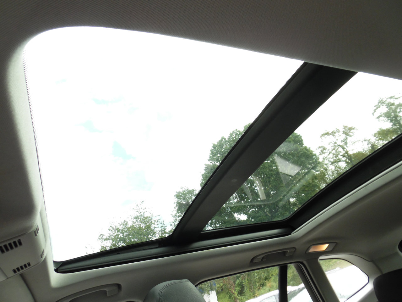 Used 2014 BMW X1 sDrive28i image 15