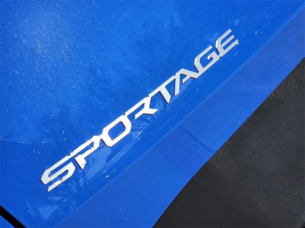 New 2026 Kia Sportage EX w/ EX Panorama Roof Package image 8