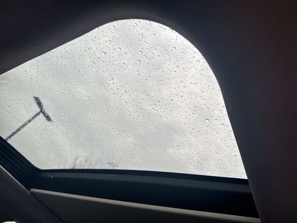 Used 2018 Nissan Murano SV w/ Premium Package image 23