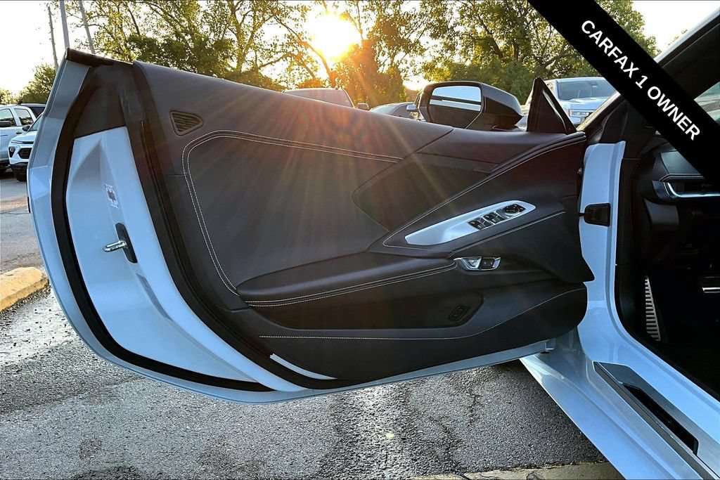 Used 2023 Chevrolet Corvette Stingray Convertible w/ Z51 Performance Package RWD image 18