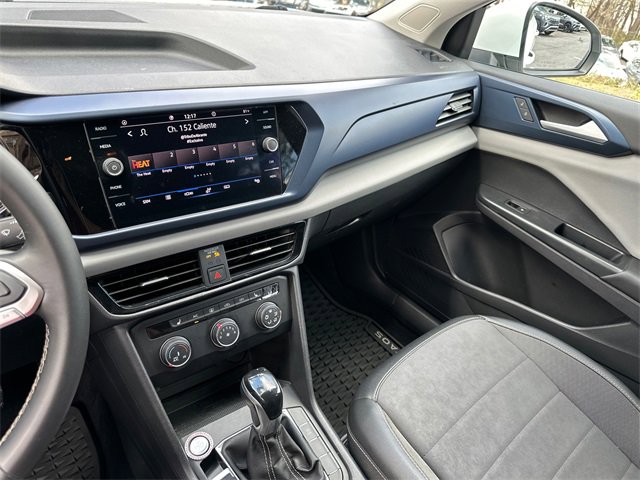 Used 2022 Volkswagen Taos SE image 20