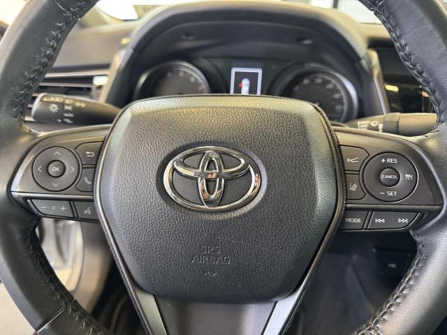 Used 2022 Toyota Camry SE image 13
