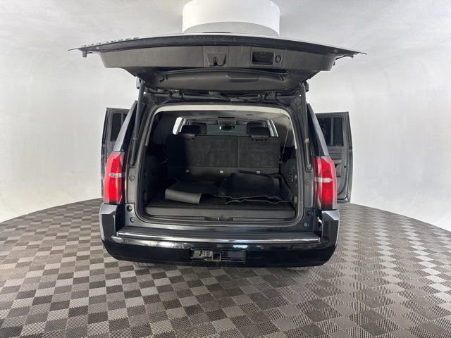 Used 2015 Chevrolet Suburban LTZ image 16