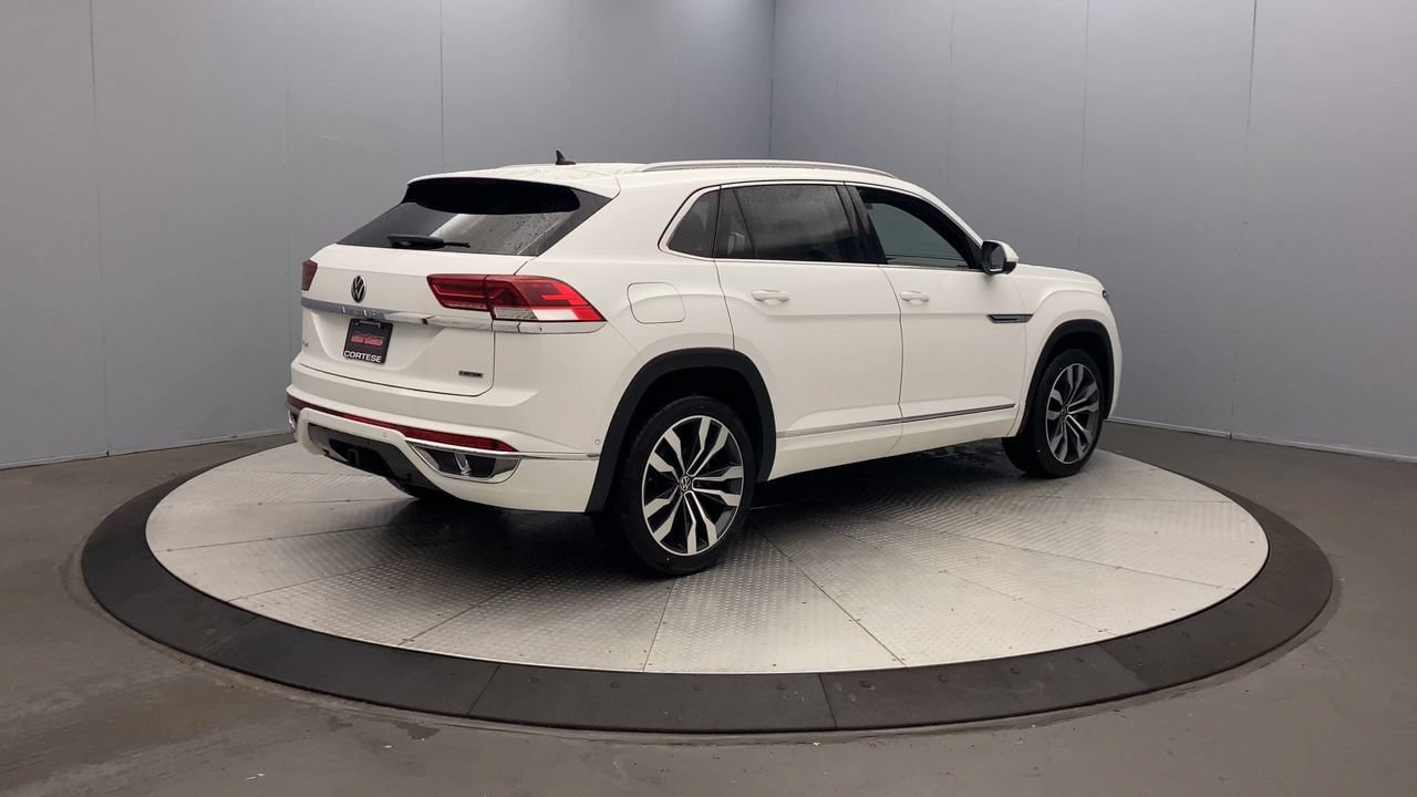 Used 2021 Volkswagen Atlas Cross Sport SEL Premium R-Line AWD/4WD image 5