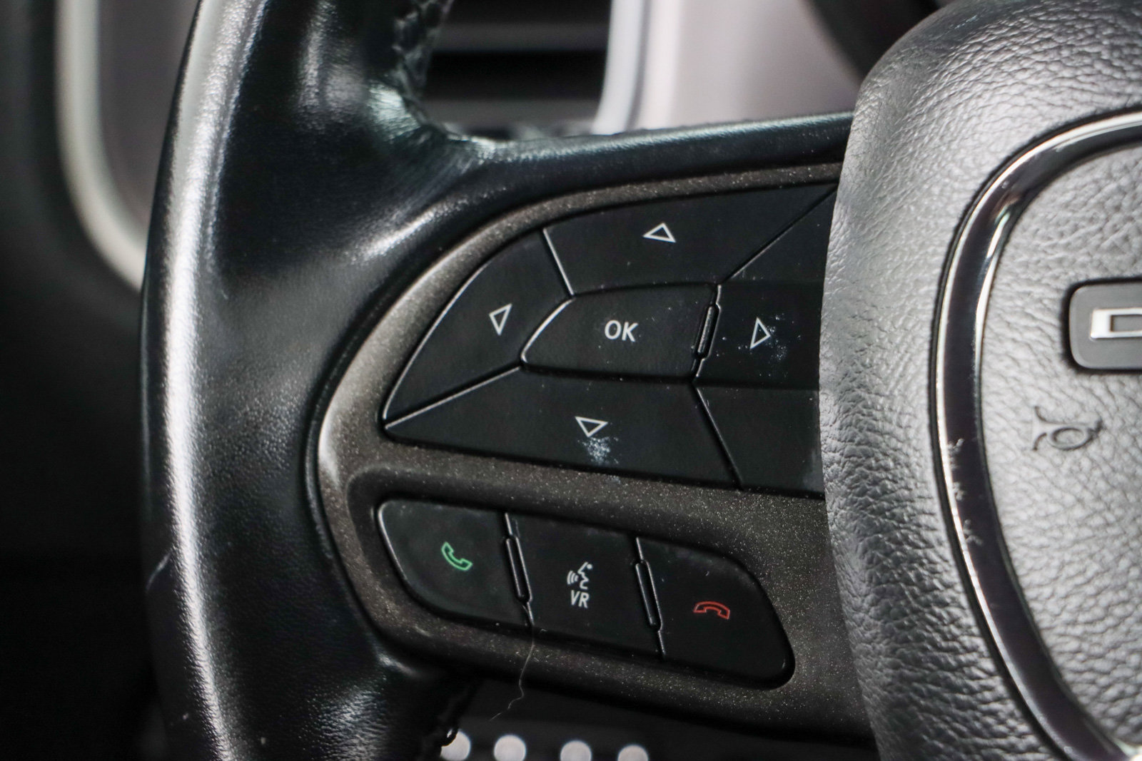 Used 2022 Dodge Charger SXT image 13