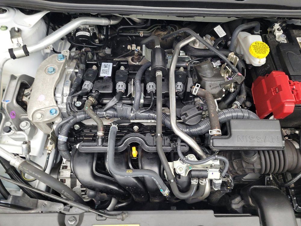 Used 2025 Nissan Sentra SV FWD image 30