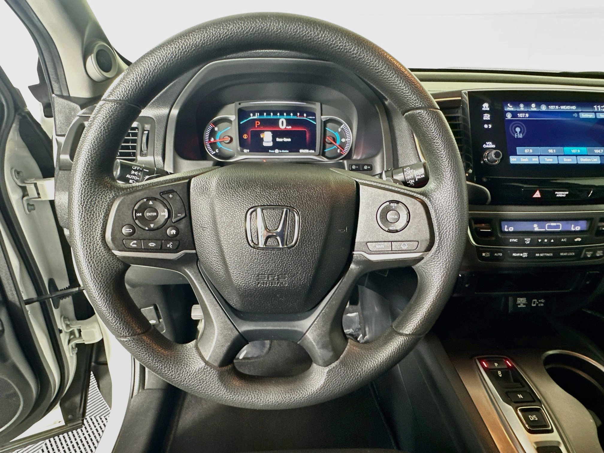 Used 2021 Honda Pilot EX image 15