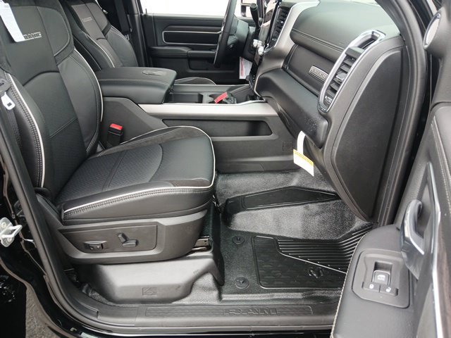 New 2026 RAM 5500 4x4 Crew Cab w/ Laramie Trim Package image 27