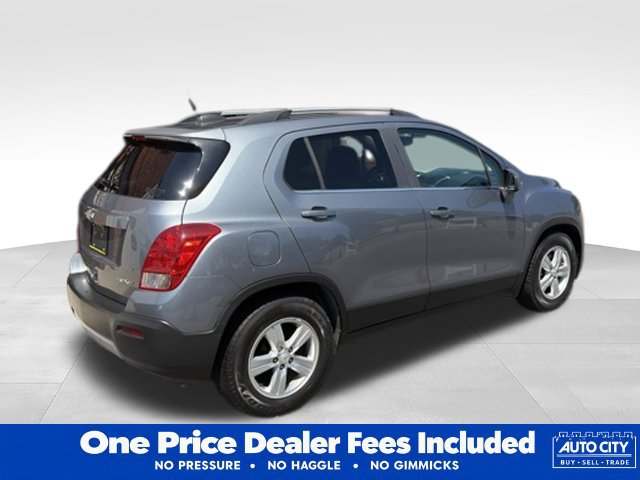 Used 2015 Chevrolet Trax LT w/ LT Sun and Sound Package FWD image 33