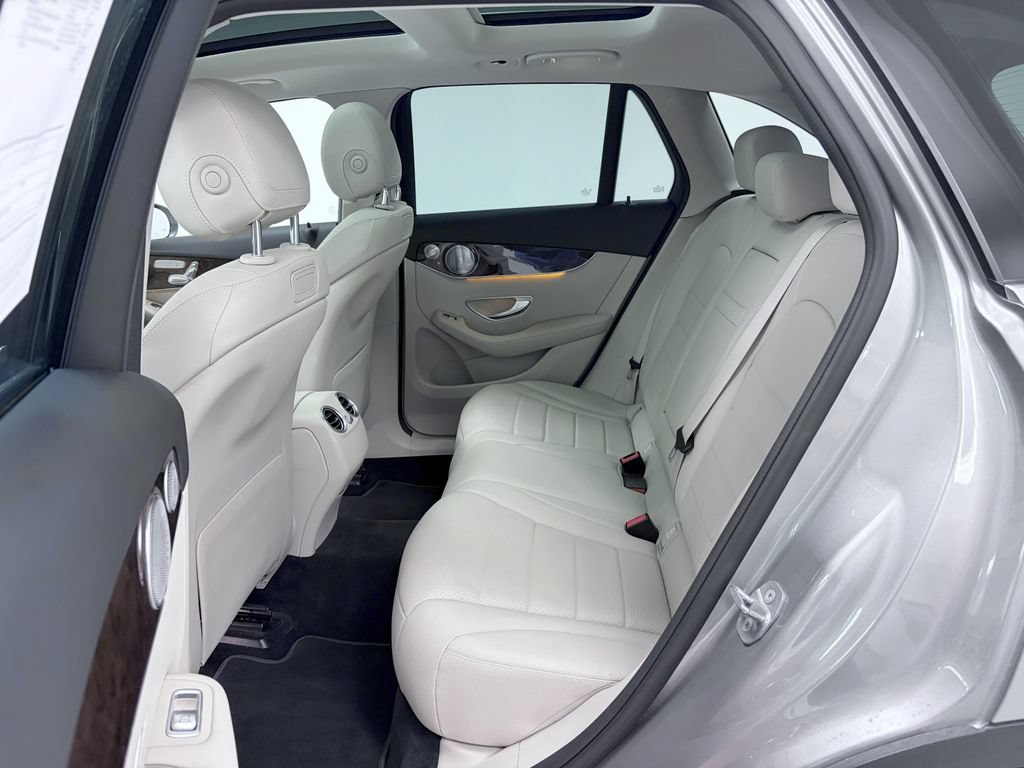 Used 2019 Mercedes-Benz GLC 300 image 15