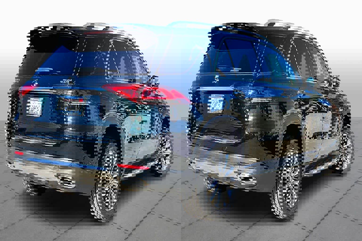 Used 2020 Mercedes-Benz GLE 450 4MATIC image 35