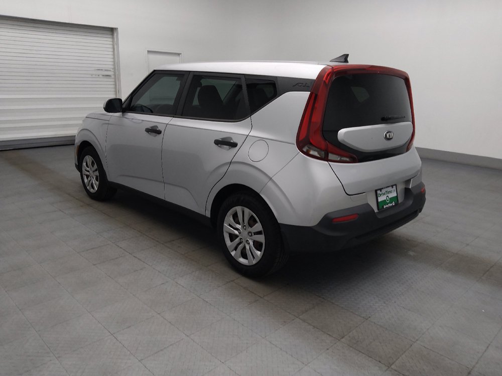 Used 2021 Kia Soul LX FWD image 3