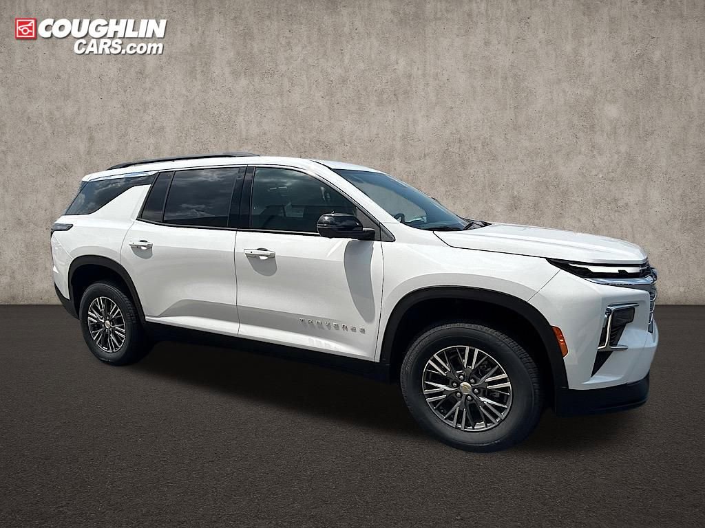 New 2025 Chevrolet Traverse LT w/ Driver Confidence Package image 2