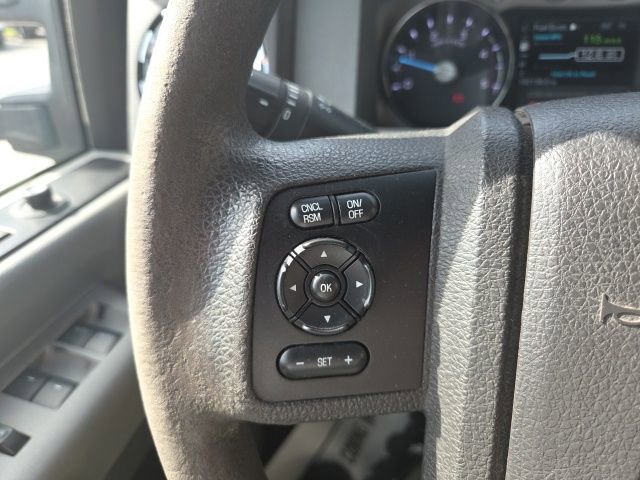 Used 2015 Ford F250 XLT w/ XLT Premium Package AWD/4WD image 19