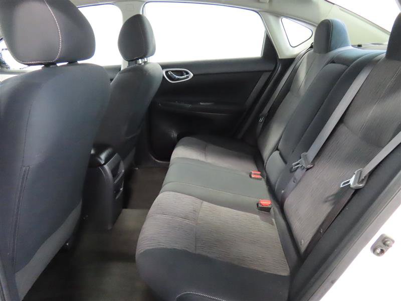 Used 2014 Nissan Sentra SV image 26