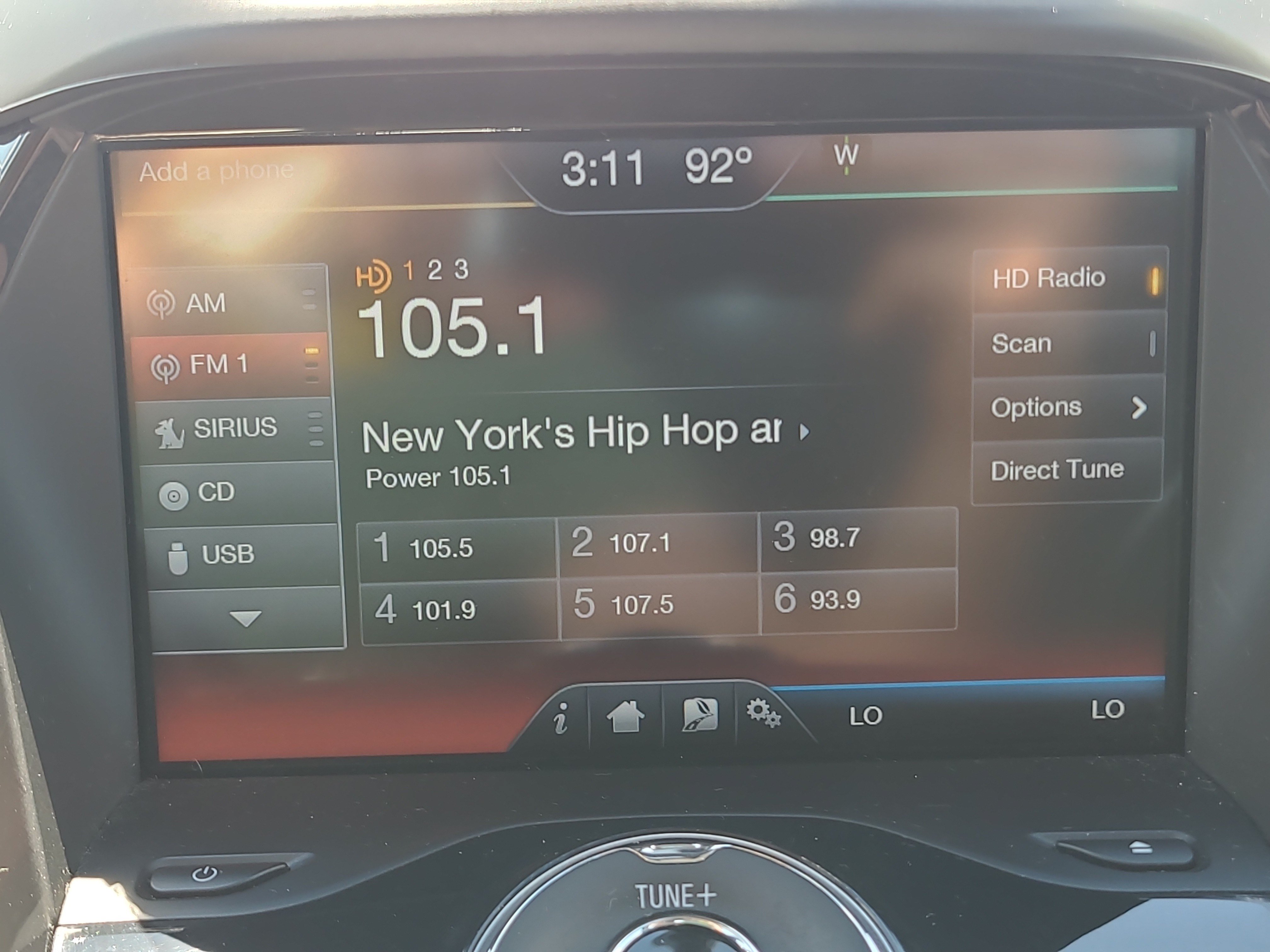 Used 2015 Ford C-MAX Energi SEL w/ Equipment Group 302A FWD image 26