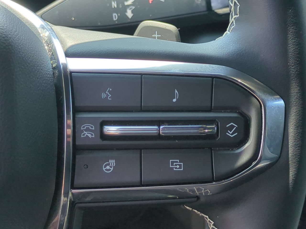 Used 2024 GMC Acadia Denali w/ LPO, Floor Liner Package AWD/4WD image 35