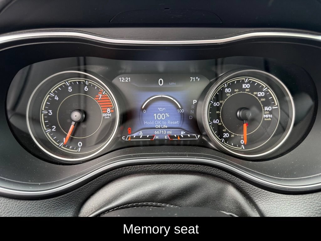 Used 2020 Jeep Cherokee Limited AWD/4WD image 10