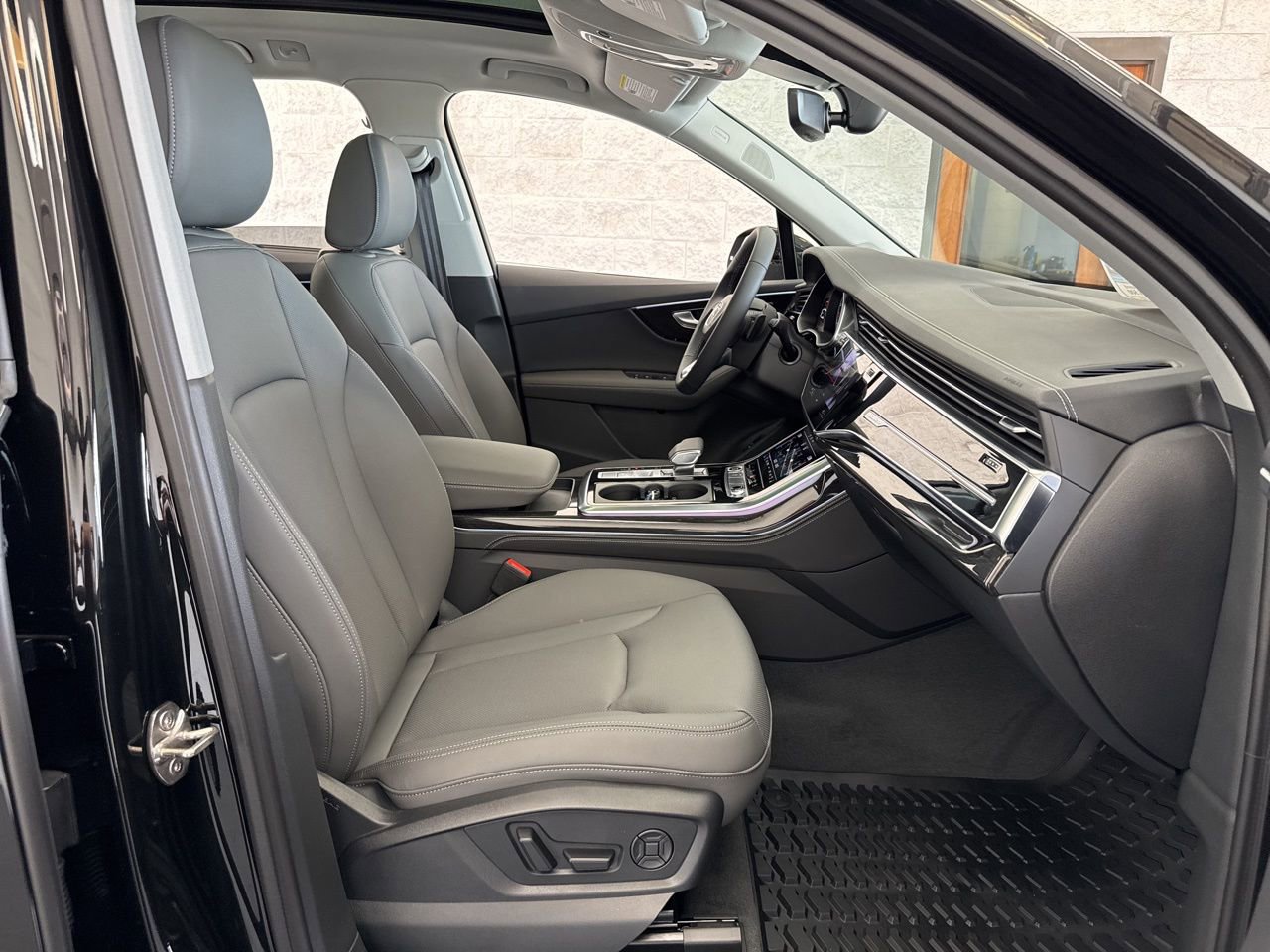 New 2025 Audi Q7 3.0T Premium Plus image 53