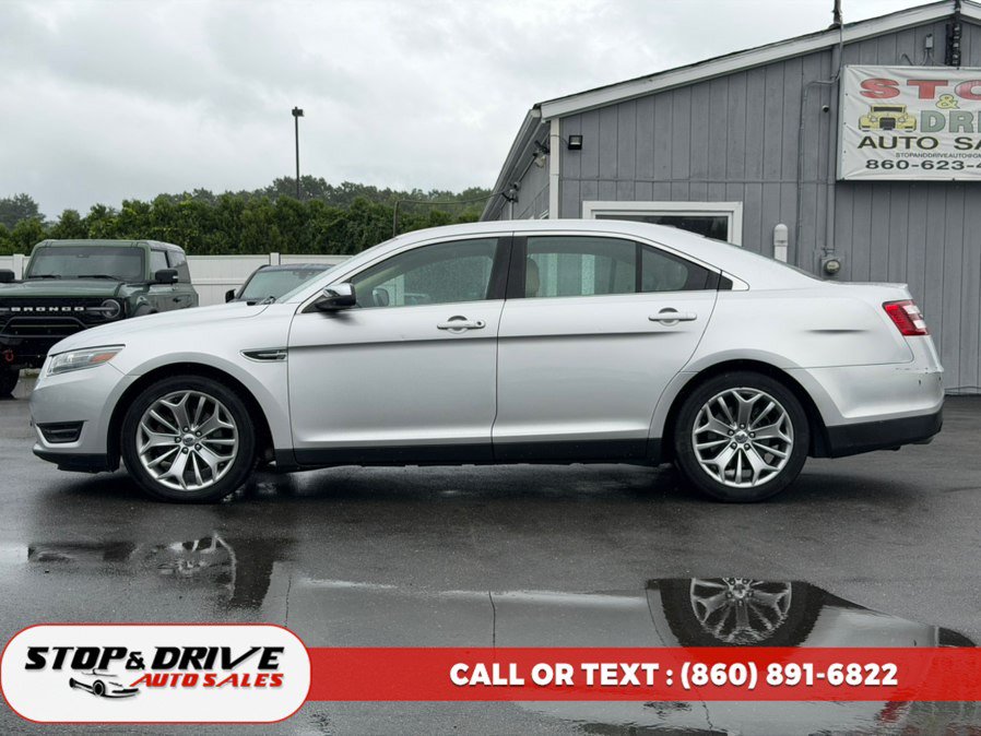 Used 2013 Ford Taurus Limited AWD/4WD image 8