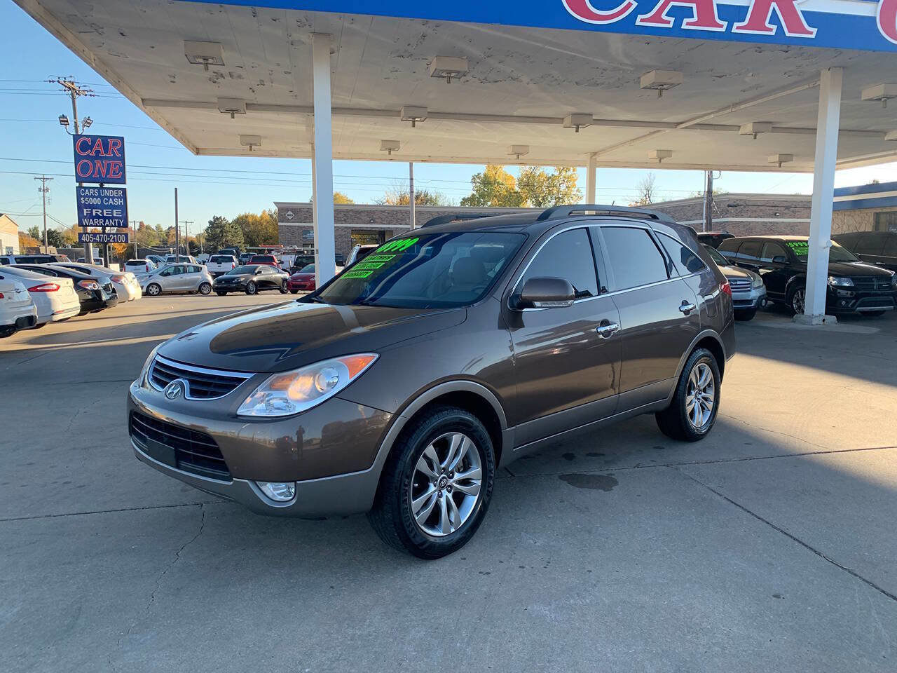 Used 2012 Hyundai Veracruz Limited w/ Navigation Pkg image 3