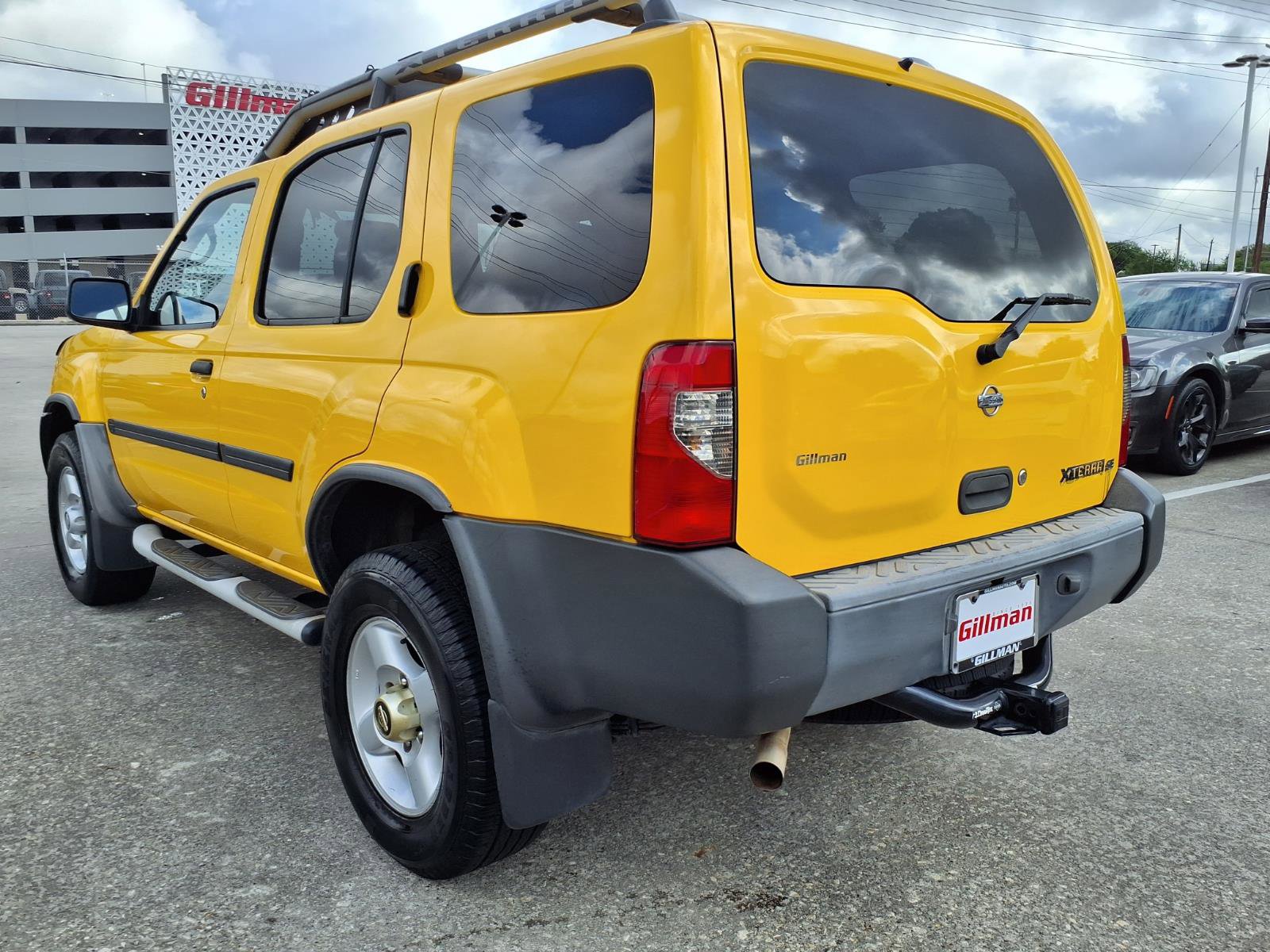 Used 2001 Nissan Xterra SE image 3