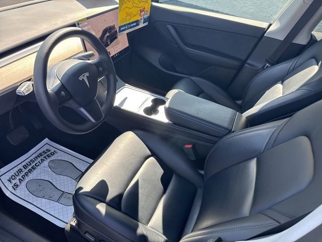 Used 2022 Tesla Model Y Long Range AWD/4WD image 11