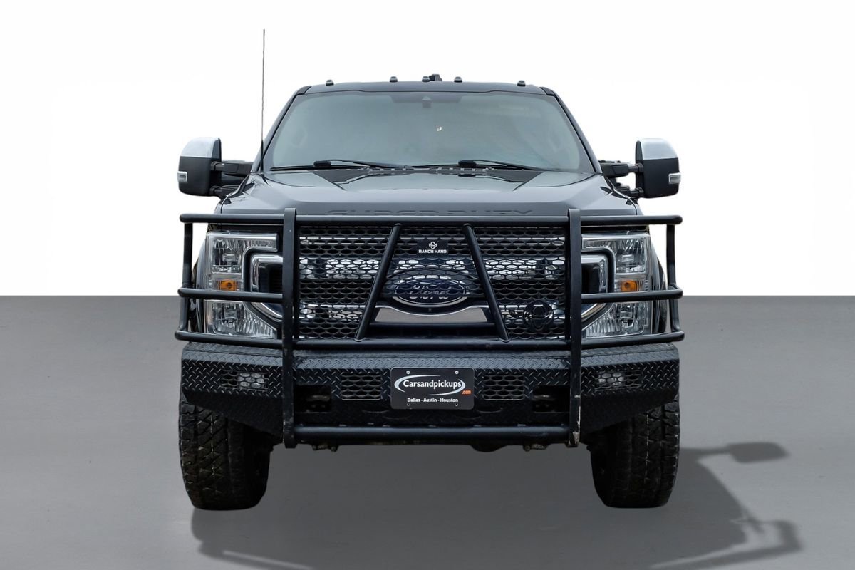 Used 2022 Ford F350 XLT w/ XLT Premium Package image 3