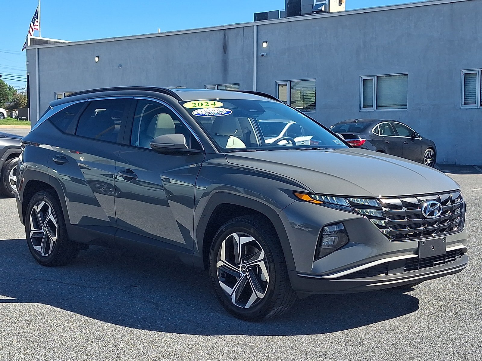 Certified 2024 Hyundai Tucson SEL w/ Convenience Package AWD/4WD image 3