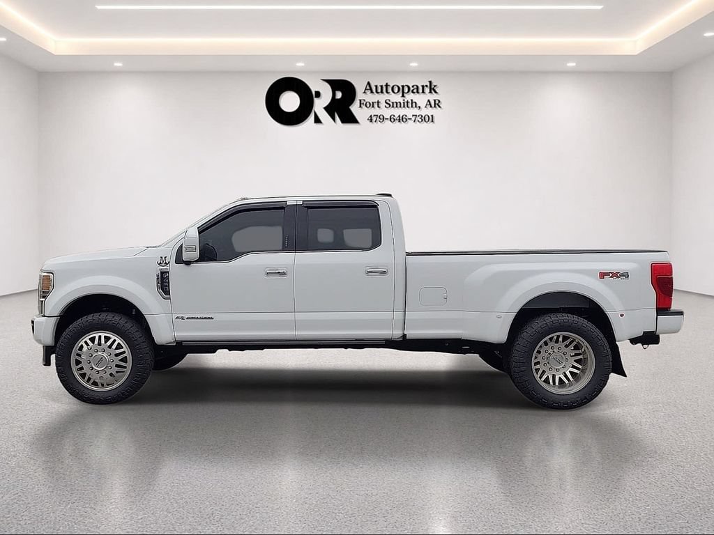 Used 2022 Ford F450 Platinum w/ FX4 Off-Road Package AWD/4WD image 3
