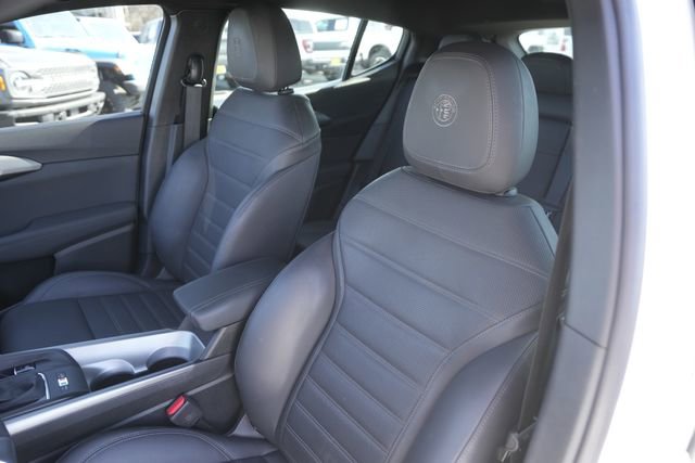 Used 2024 Alfa Romeo Tonale Veloce w/ Premium Interior Package image 10